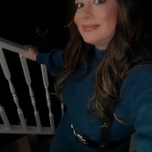 Meet your Posher, Carla